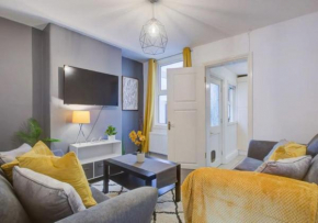 Luxury Central Reading House